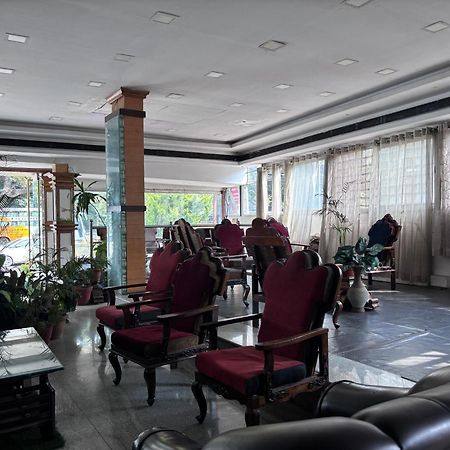Hotel Raj Empire 마이소르 외부 사진